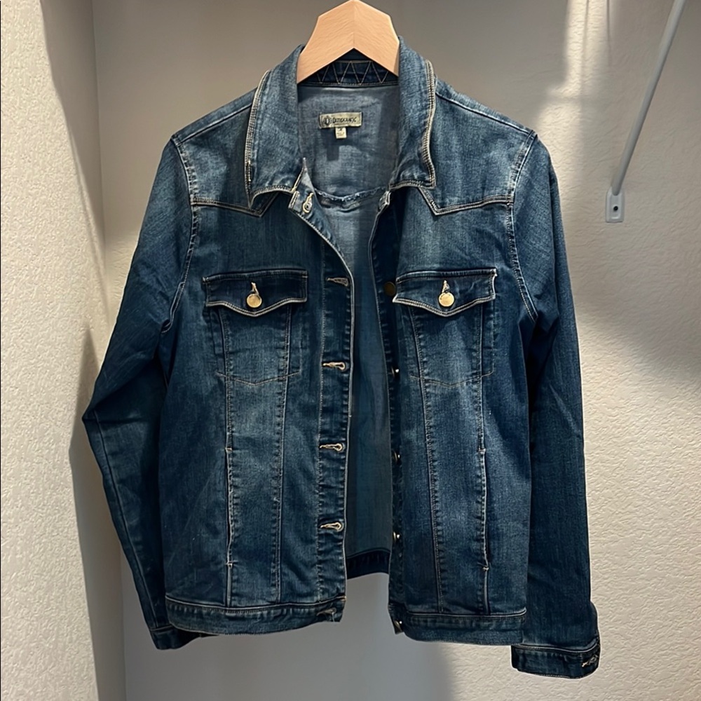 Democracy Women's Blue Jean Jacket